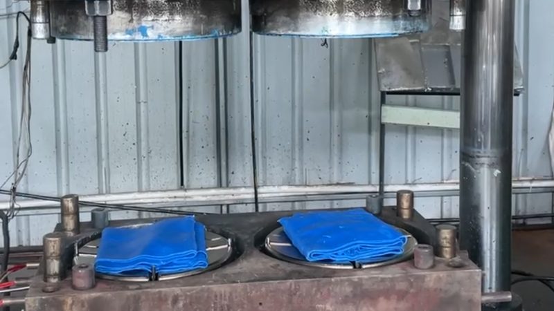 苏州级进模加工标准规范：打造高效精密模具的基石