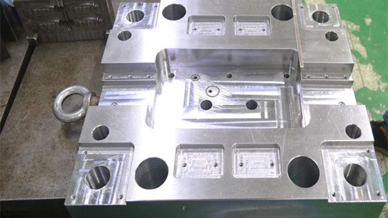 级进模冲压工艺：揭秘高效精密冲压的秘密**