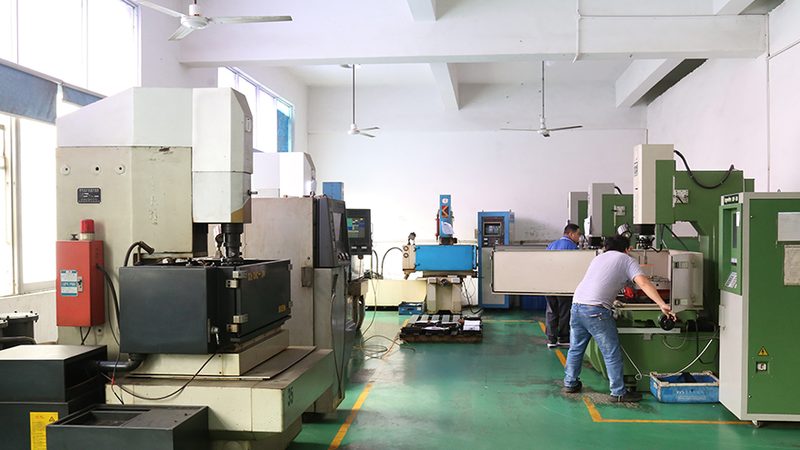 拉伸模具模芯材质：进口与国产的材质差异解析