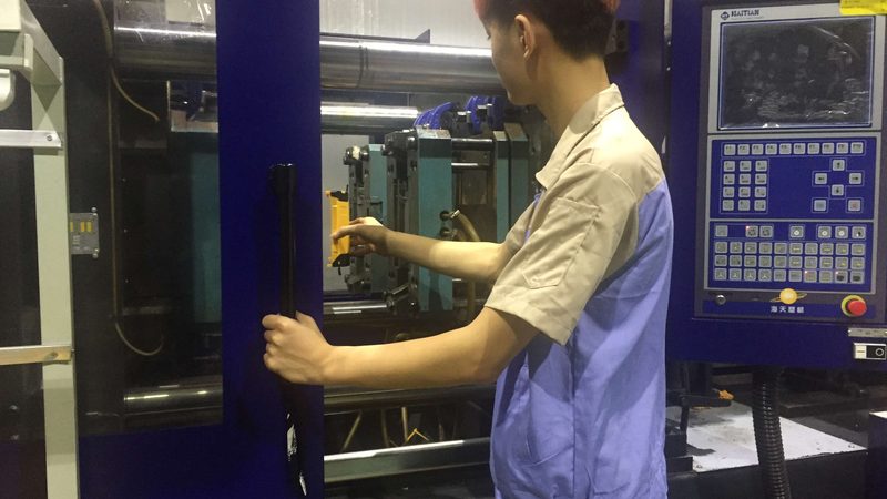 成都模具加工厂的靠谱标准：揭秘模具制造的关键要素